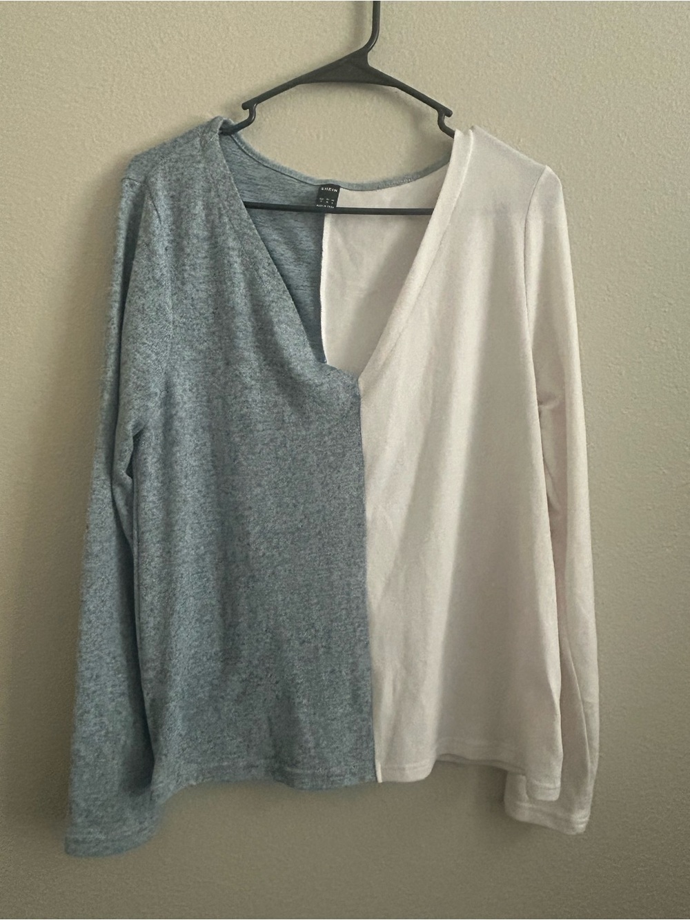 SHEIN Two-Tone Crew Neck Top - light bluish & White womens size medium
